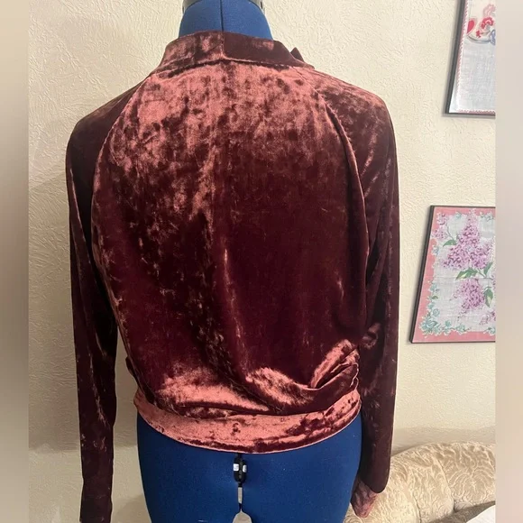 Set of Two Hand Sewn Velvet Tops - Sz Small - Picture 8 of 12